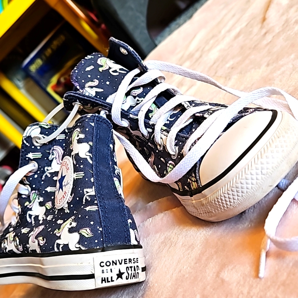 Unicorn Converse - Picture 3 of 3